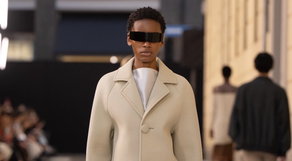 MM6 Maison Margiela: Elevated Normalcy for Spring/Summer 2026