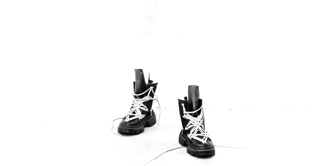 Rick Owens X Dr,martens collab 27センチ 1460 Rick Owens DMXL Megalace Leather Lace Up Boots in Black | Dr