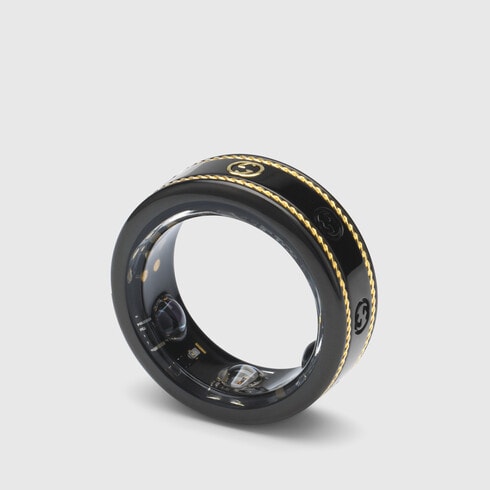 買*吉様 GUCCI Xリング ブラック ゴールドGucci ×OURA 未使用 Gucci Collaborates With Oura Ring to Design a Sleek Wellness Tracker