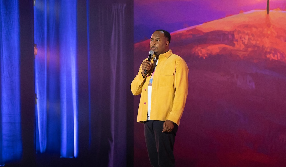 High-Quality Roy Wood Jr. Wakes Up With 'gmfb' To Discuss Dolphins Offseason Image in 4K High-Quality Roy Wood Jr. Wakes Up With 'gmfb' To Discuss Dolphins Offseason Image in 4K