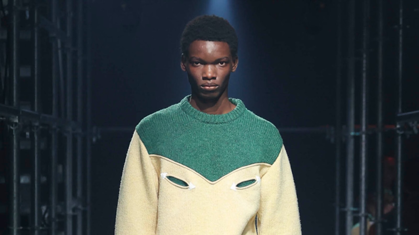 Prada Danced With Instinct and Creativity for Their Fall 2025 Menswear Collection Prada Danced With Instinct and Creativity for Their Fall 2025 Menswear Collection