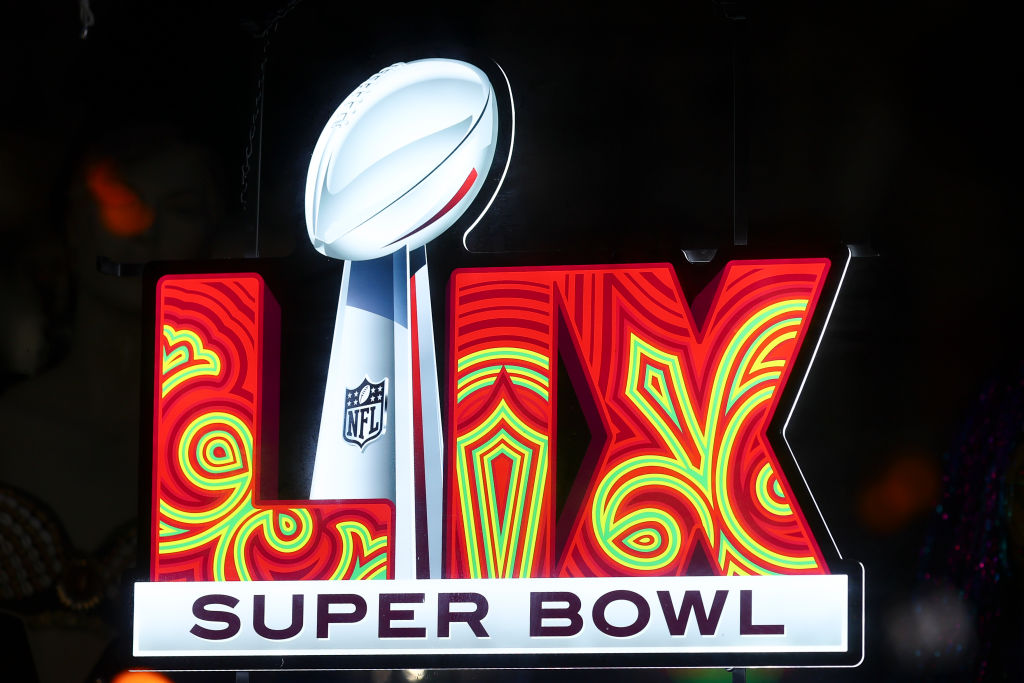 EBONY Outside: Super Bowl LIX (Live Updates) EBONY Outside: Super Bowl LIX (Live Updates)