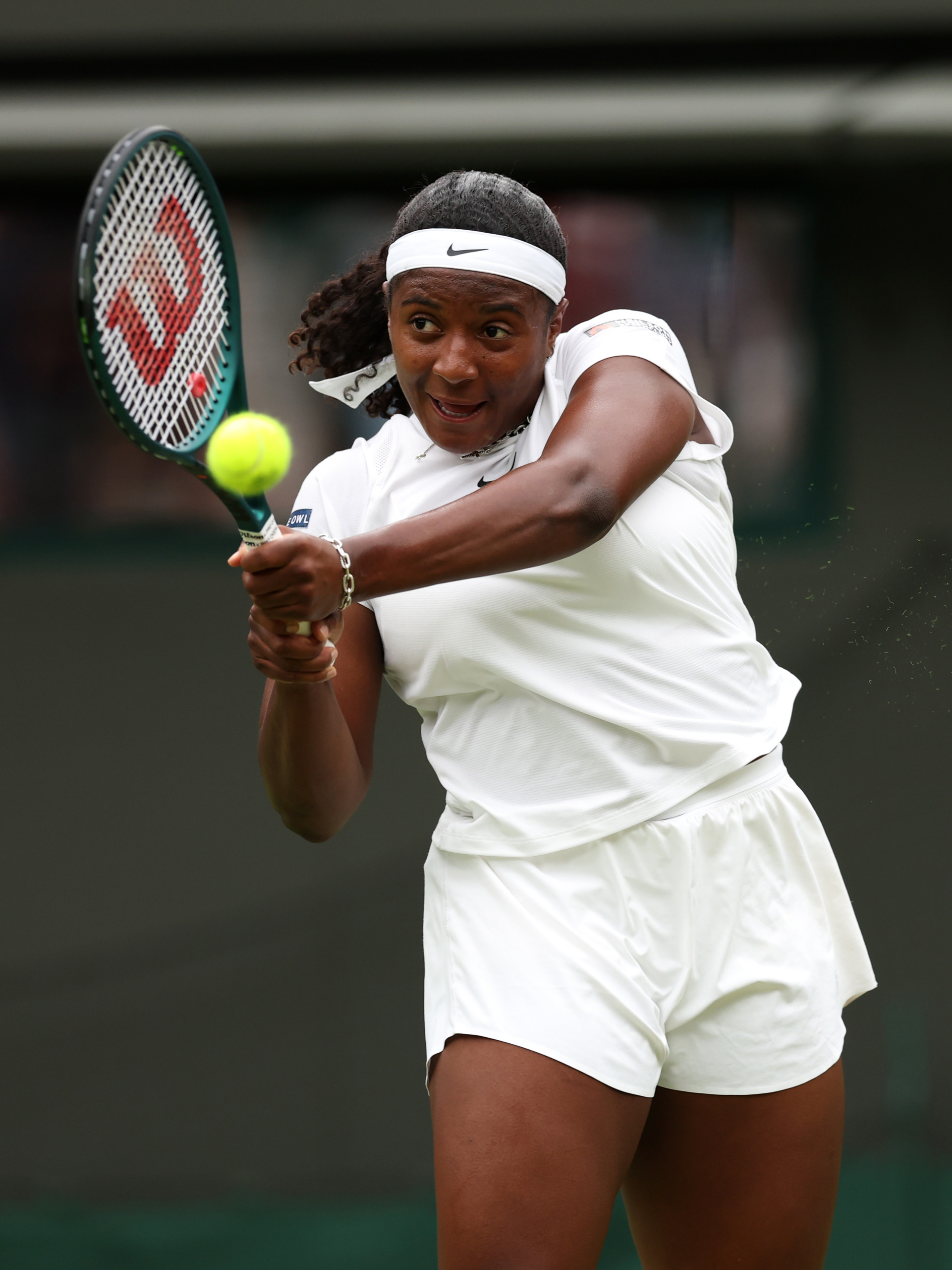 Naomi Osaka's Quiet Power Advances to 2025 US Open Semi-Finals