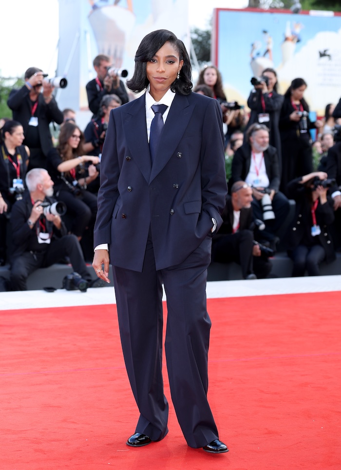 17万超えGiorgio Armani 正規品　ブラックラベルドレスパンツ Armani Privé Fall 2016 Couture Collection | Vogue