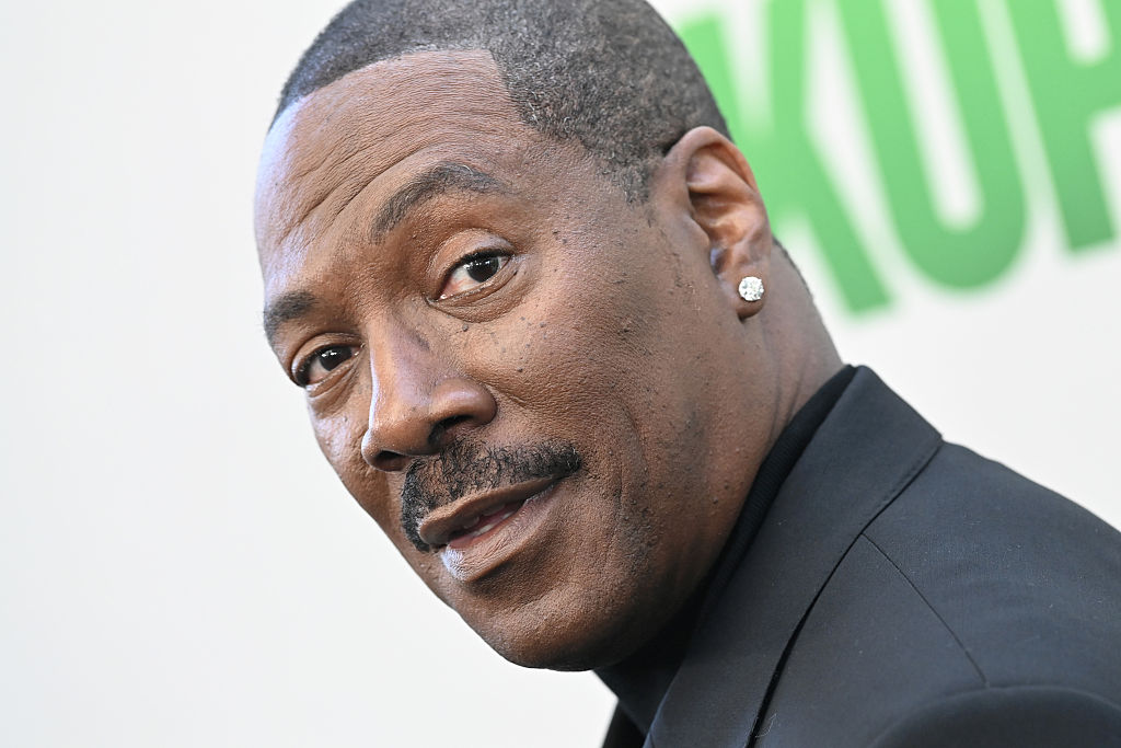 Eddie Murphy Returns to Stand-Up: His Thoughts on a Comeback - News Directory 3