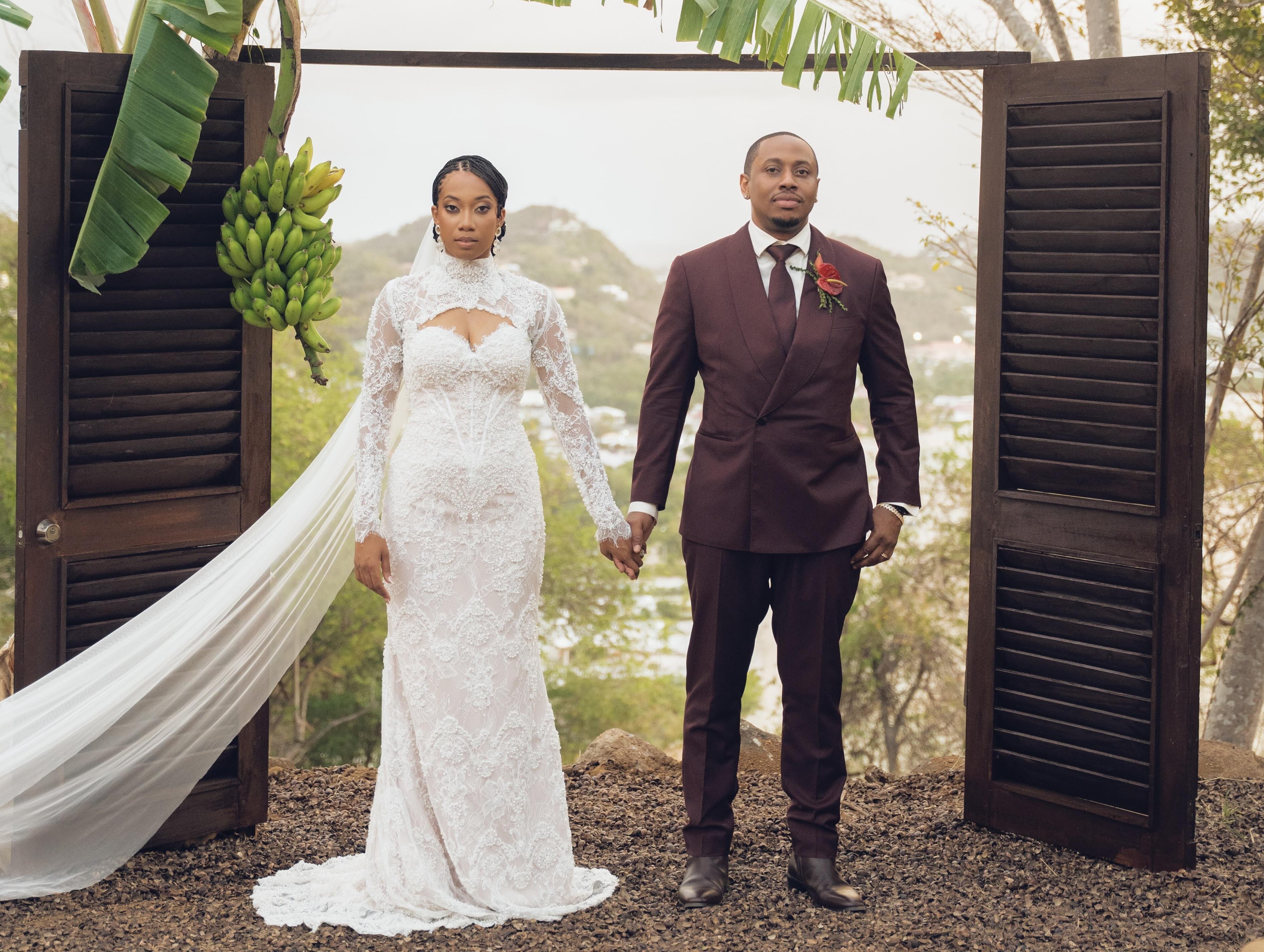 dorothy say yes to the dress engaged "Say Yes To The Dress" is back with new brides and more heartwarming wedding gown moments! In this exclusive sneak peek at the season premiere, Kleinfeld's Director of Sales & Merchandising Dorothy