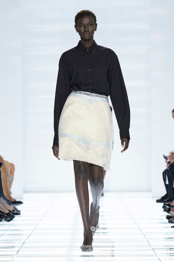 Milan Fashion Week SS27: Iconic Houses Redefine Dressing
